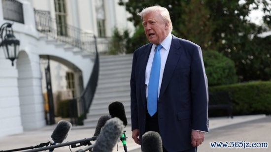 配资盘 民调显示，特朗普上任近百日支持率下降